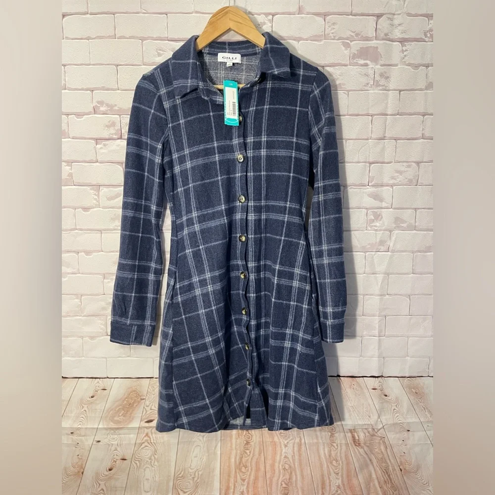 NWT‎ Gilli Navy and White Patterned Shirt Dress
